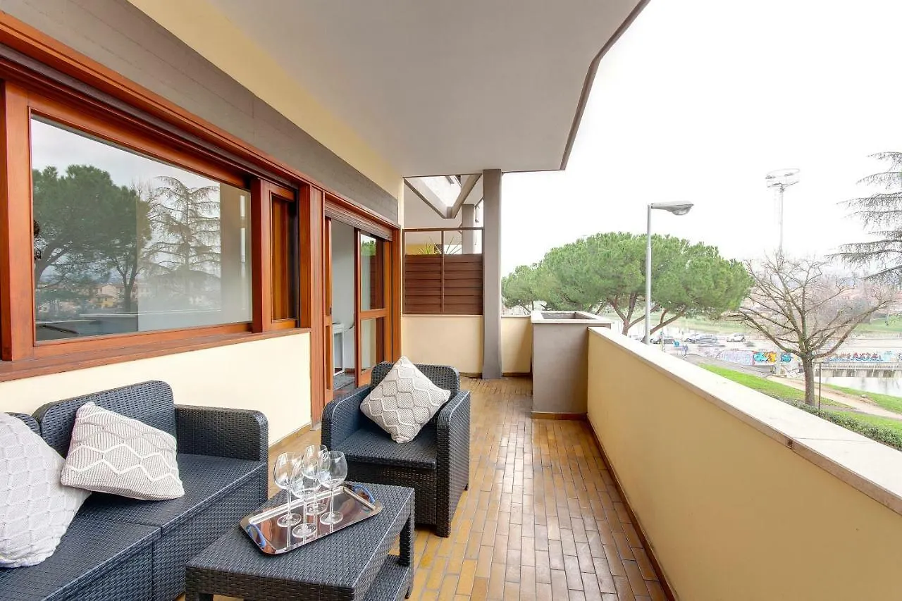 Mamo Florence - Lungarno Apartment