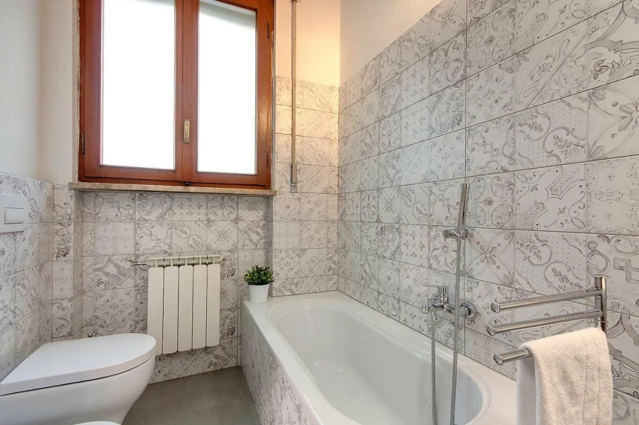 Mamo Florence - Lungarno Apartment